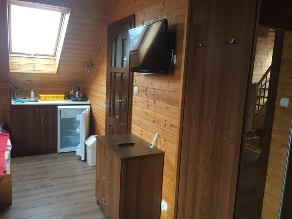 Pokoje Vip Тшенсач Экстерьер фото